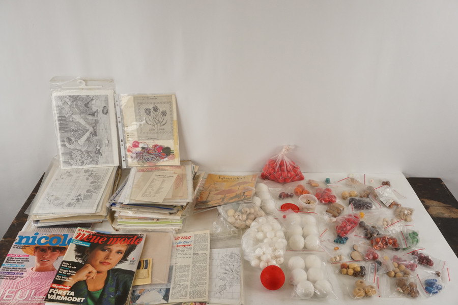 Disney broderimönster, tidningar mm. BC143