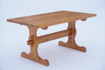 Matbord i furu. B165