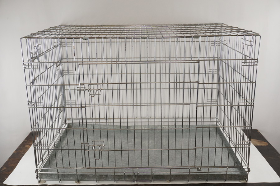 Hundbur i metall. B176