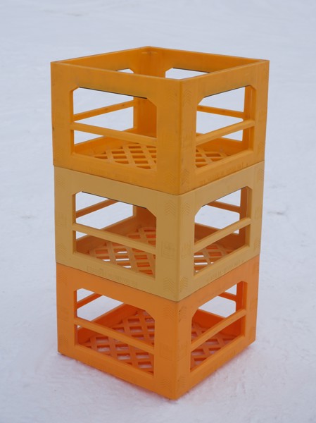 3st Drickabackar gul/orange. B199