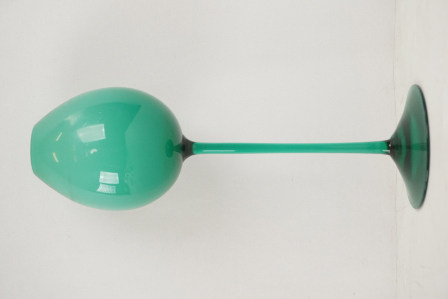 Tulpanglas John Orwar Lake, Ekenäs. G16