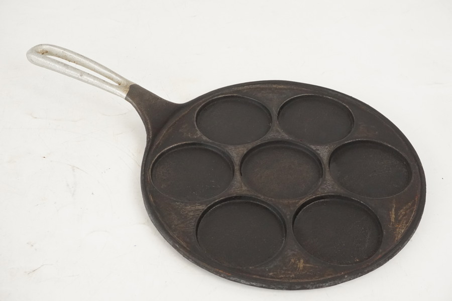 Plättlagg i gjutjärn. C13