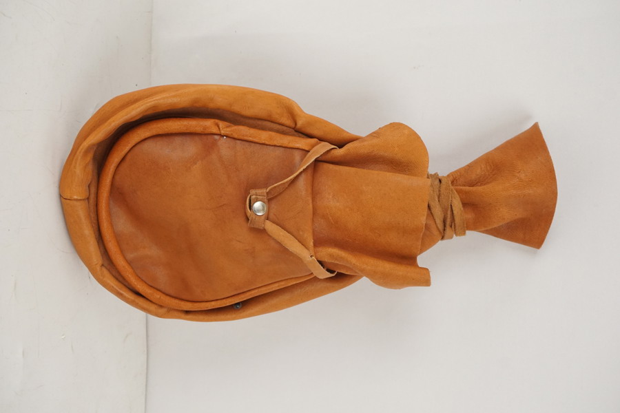 Keros läderväska. A44