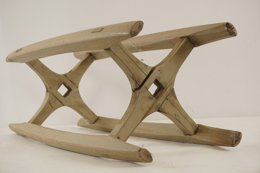 Allmoge Bobin /piedestal. B220