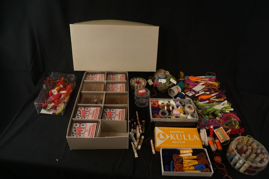 Perfekt Trådrullaraskar, sybehör mm. BC303