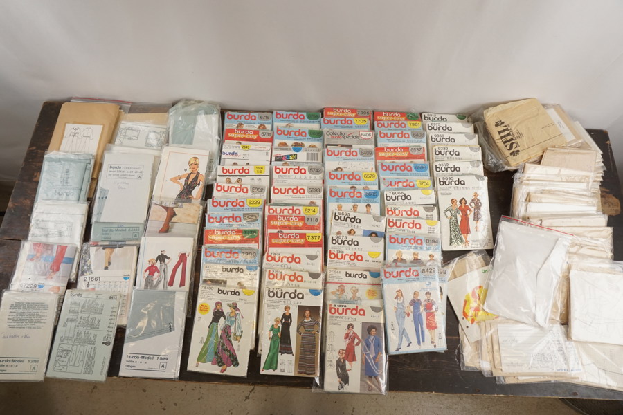 Burda Symönster för kläder. BC328