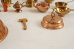 Miniatyr skålar, kannor i mässing mm. A245
