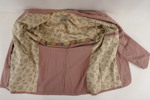 Vintage Kostym rosa News Flash. A249