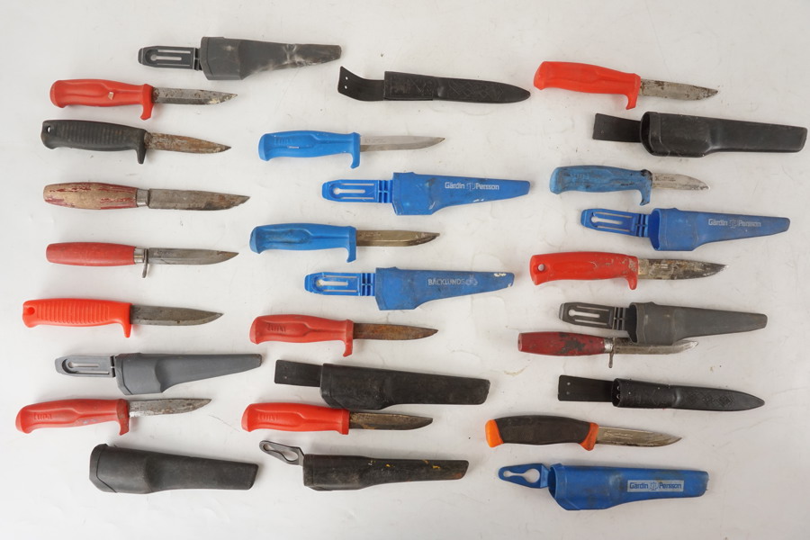 Arbetsknivar Mora mm. D32