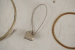 Armband, halsband, örhängen mm. A274