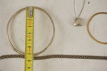 Armband, halsband, örhängen mm. A274