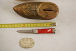 Nysilver sked, vintage barnskor mm. A287