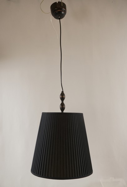 IKEA Taklampa svart. C51