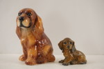 2st Hundfigurer i porslin. G95
