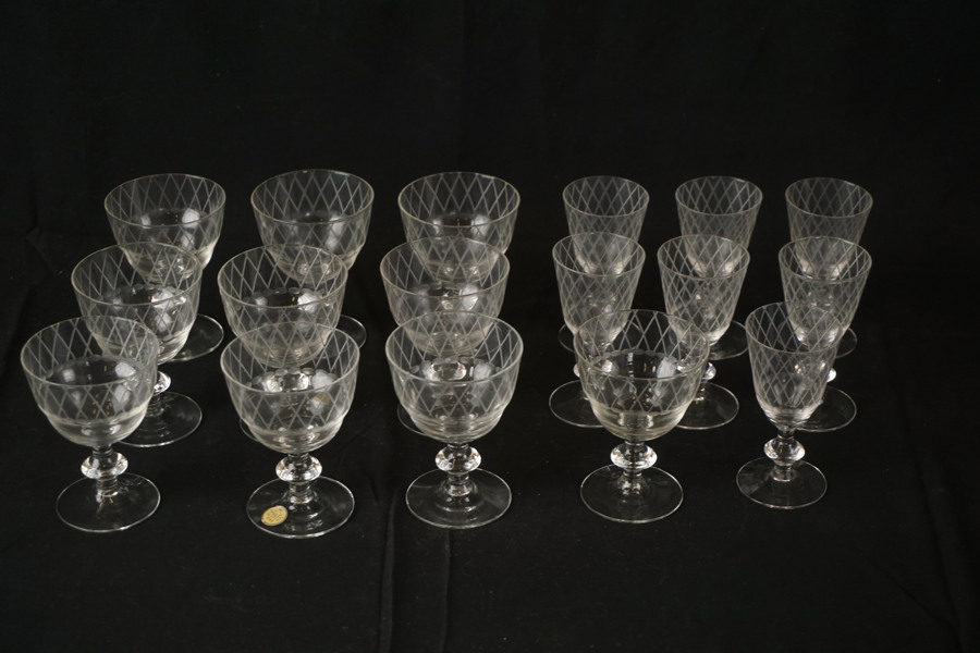 Kosta vinglas mm. G98