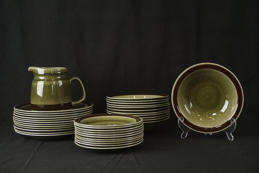 Rörstrand Vieta Tallrikar, karaff, grön. G108