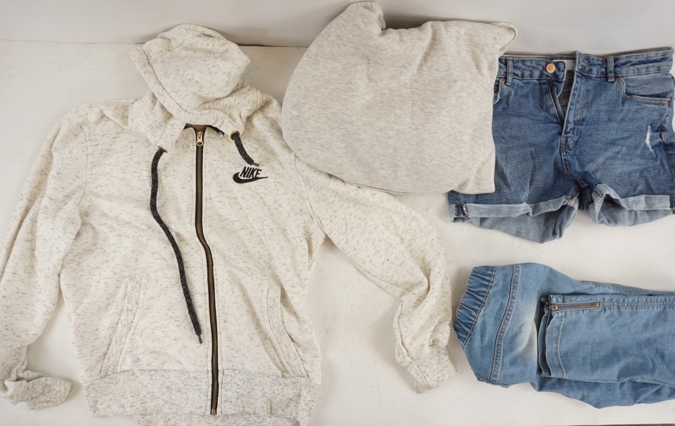 Nike hoodie mm. BC427