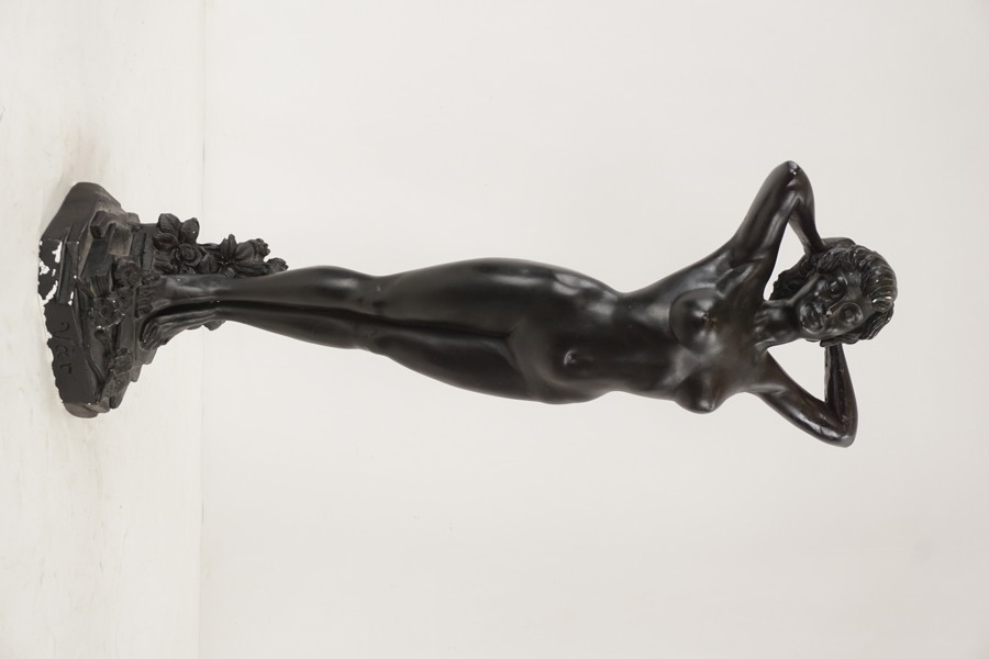 Skulptur "Vår", G Ruggeri. G110