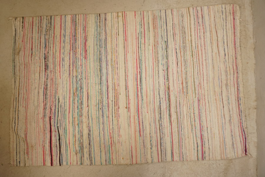 Trasmatta 195x130cm vit mm. B470