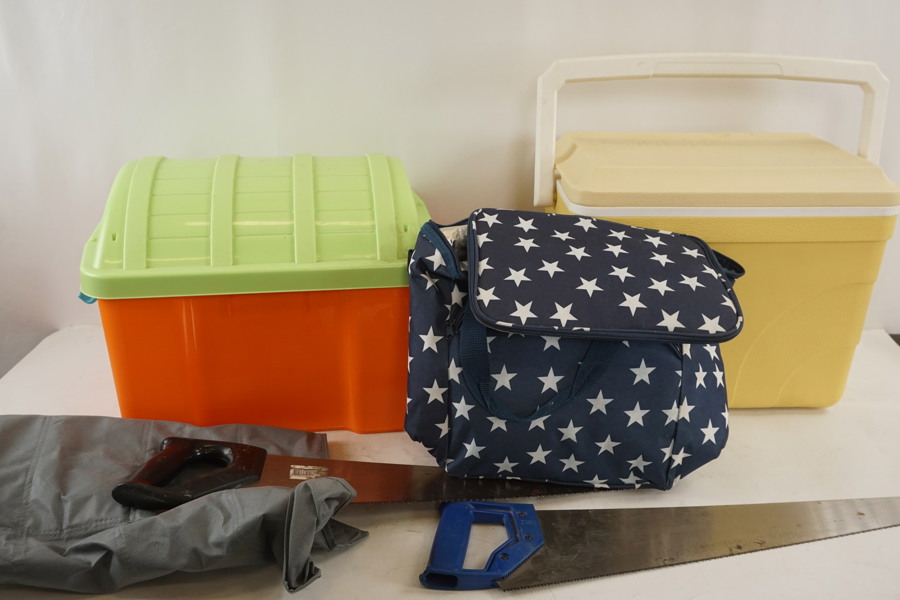 2st Handsåg, Kylbox mm. BC468