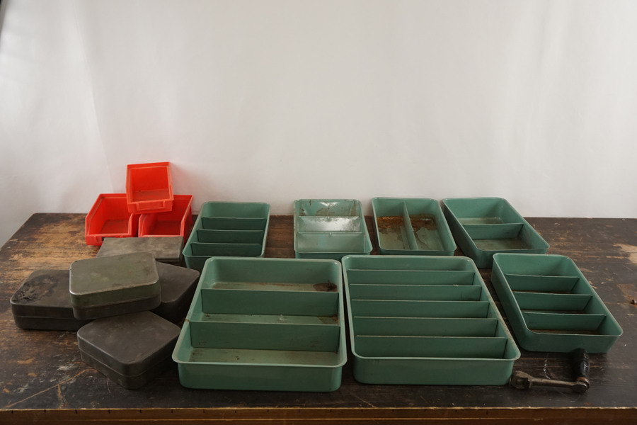 Assortimentslådor i metall mm. BC319