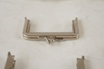 Metallhandtag för väskor mm. A207