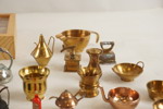 Miniatyr skålar, kannor i mässing mm. A245