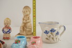 Små figurer, porslin kanna mm. A77