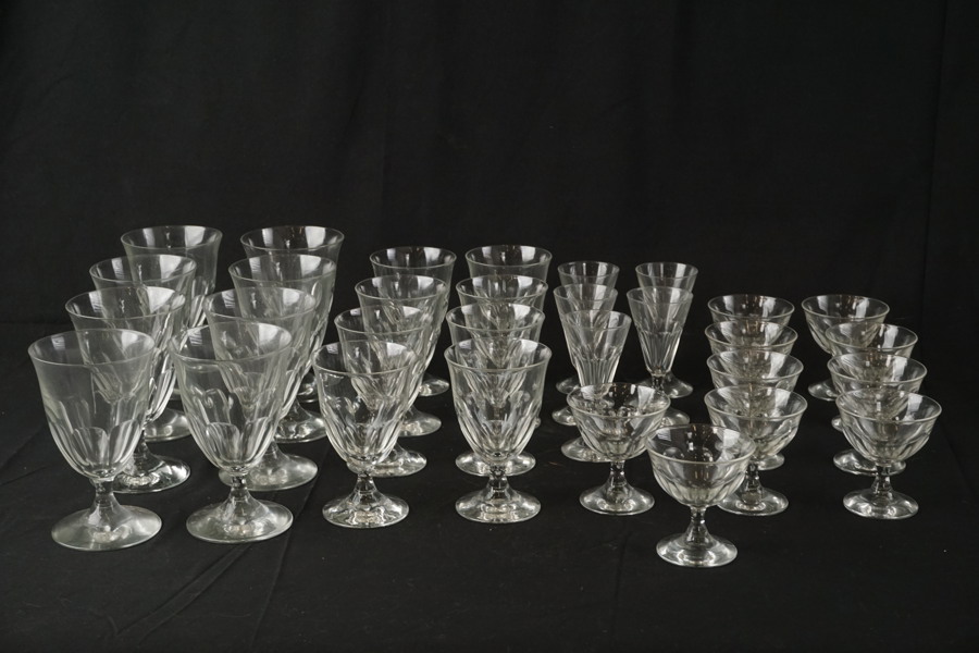 Vinglas, snapsglas mm. G52