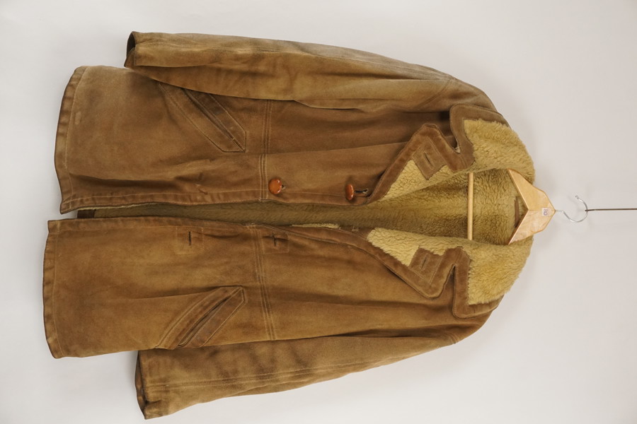 Läderjacka med päls. BC114