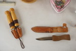 Kniv, lykta mm. BC61