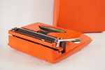Riviera Remington, skrivmaskin orange. C73