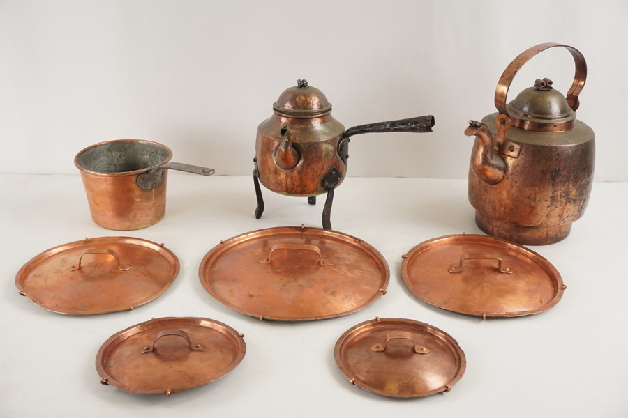 Kopparföremå, kaffekanna, lock mm. BC508