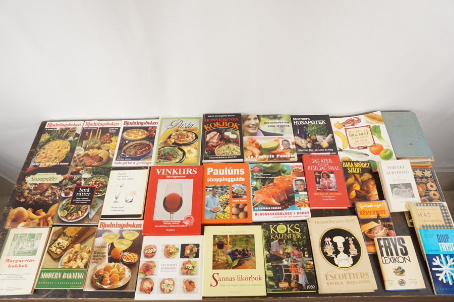 Sannas Likörbok & andra kokböcker. BC22/