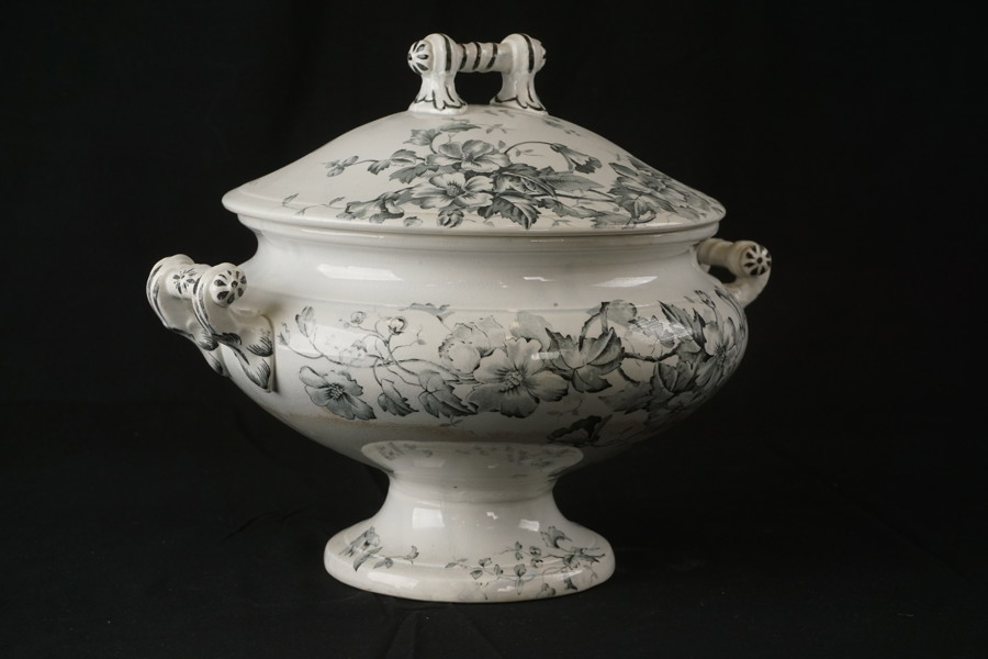 Terrin / Soppterrin, Nyponblomma, vit. G137/