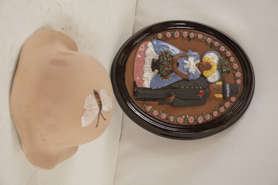 Gabriel Sweden keramiktavla & keramikhatt. G94/