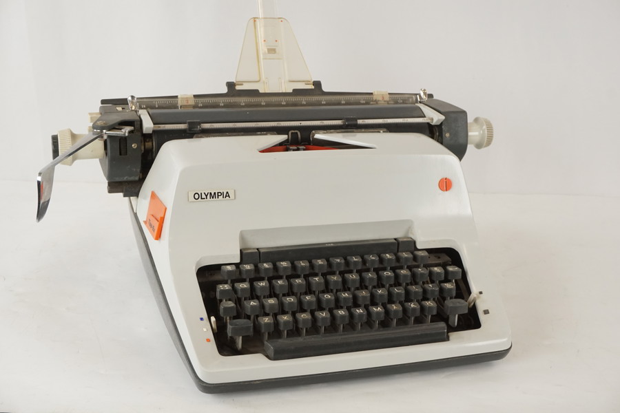 Olympia Tipp-Ex skrivmaskin. C3/