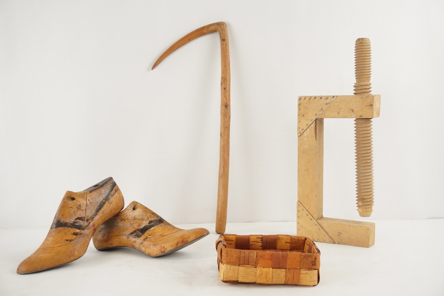 Vintage Skoläst, trä tving mm. A380/