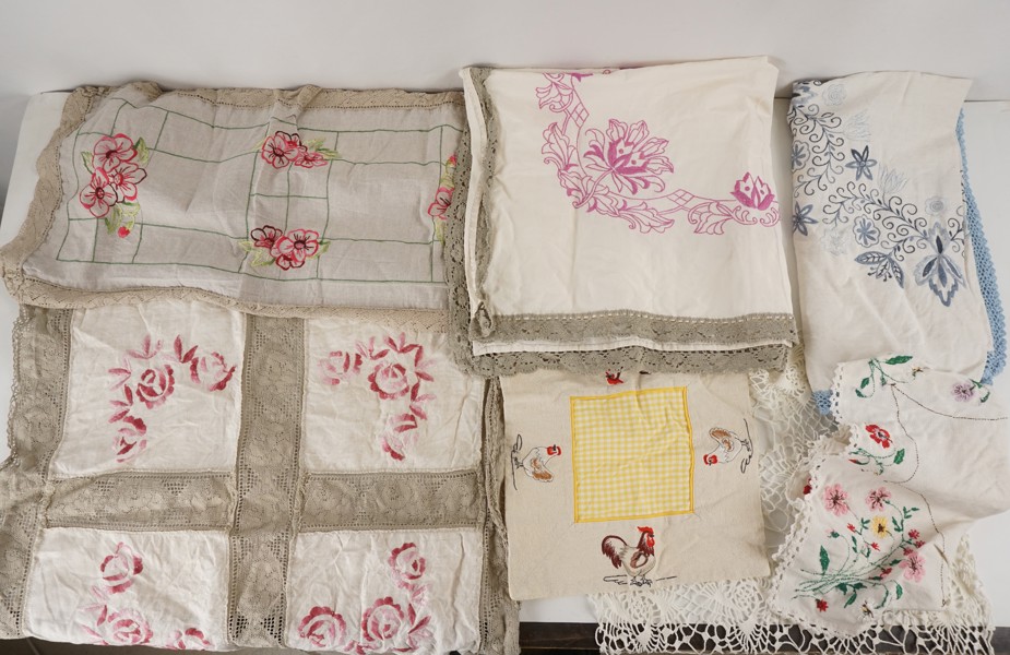 Bordsdukar mm. A396/