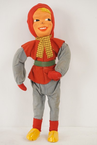 Vintage docka. A129/