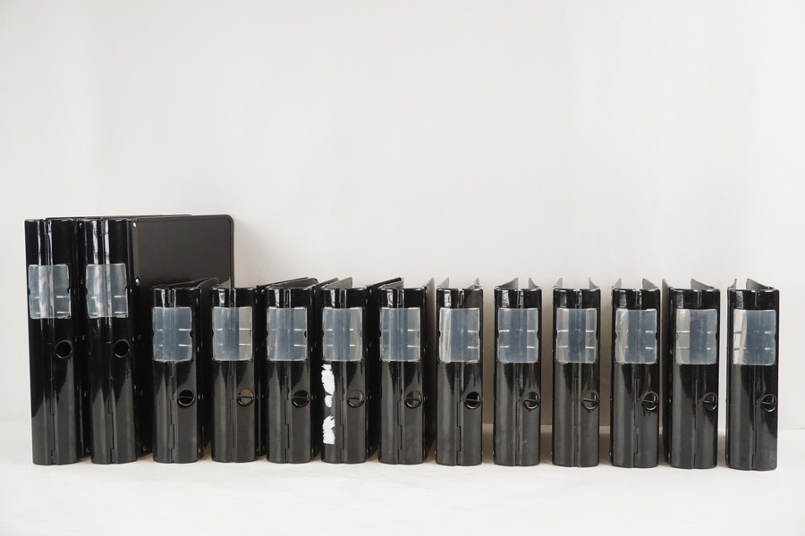 13st Pärmar Agrippa i metall, svart. BC41