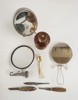 Vintage speglar, knivar, fotogenlampa mm. A61