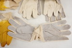 15par Arbetshandskar gul/vit. D58