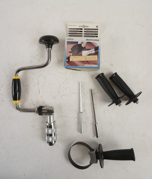 Handborr, sidohandtag mm. D63