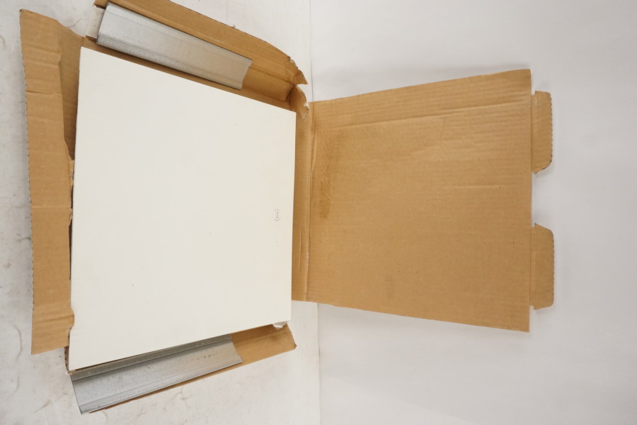 Hila EI 60 Inspektionslucka Svedcert 30x30cm. D105