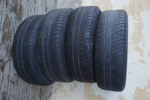 4st Volvo sommardäck på aluminiumfälgar. B105