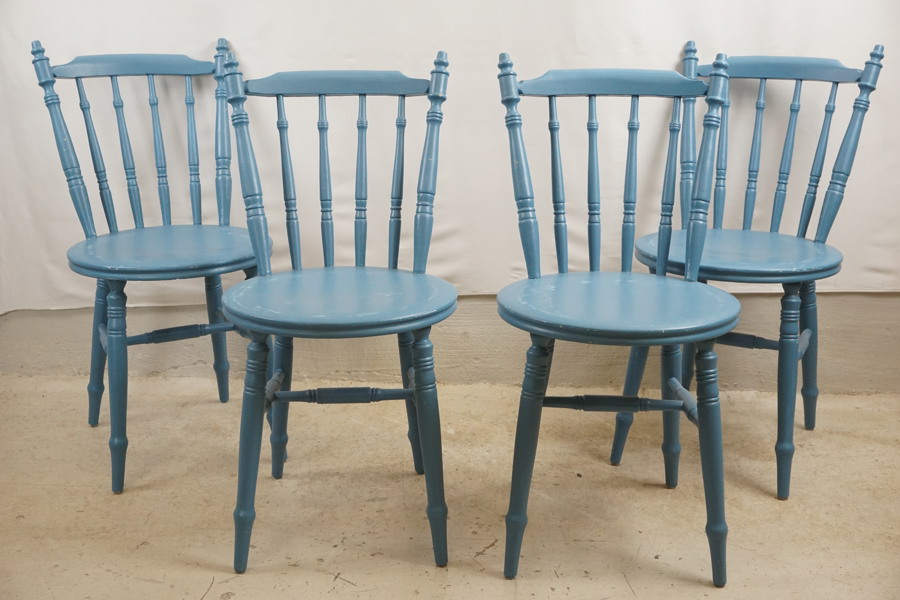 4st Pinnstolar blå. B128