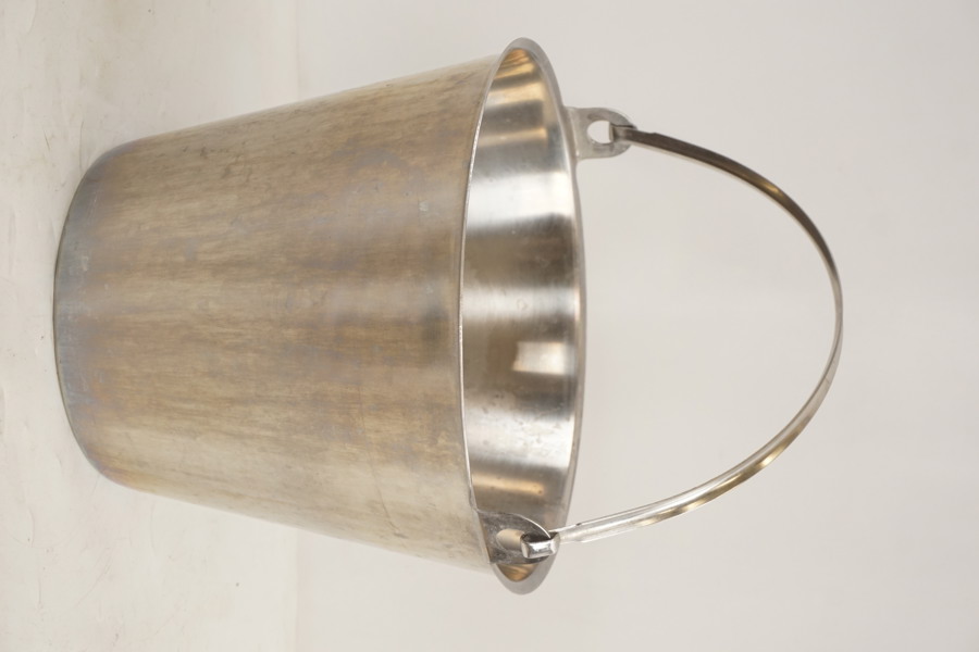 Hink i rostfritt 10L 189/8. C6