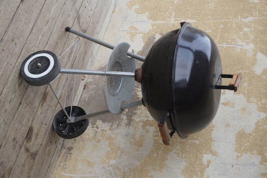 Kolgrill Ø44cm. B180