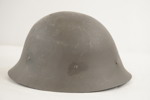 Militär stålhjälm. C13
